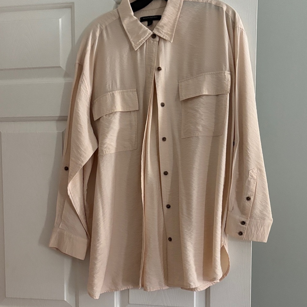 Banana Republic Ivory Button-Up Blouse